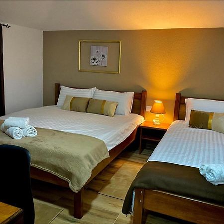 Clarina All Seasons Rooms & Apartments Kruševo エクステリア 写真