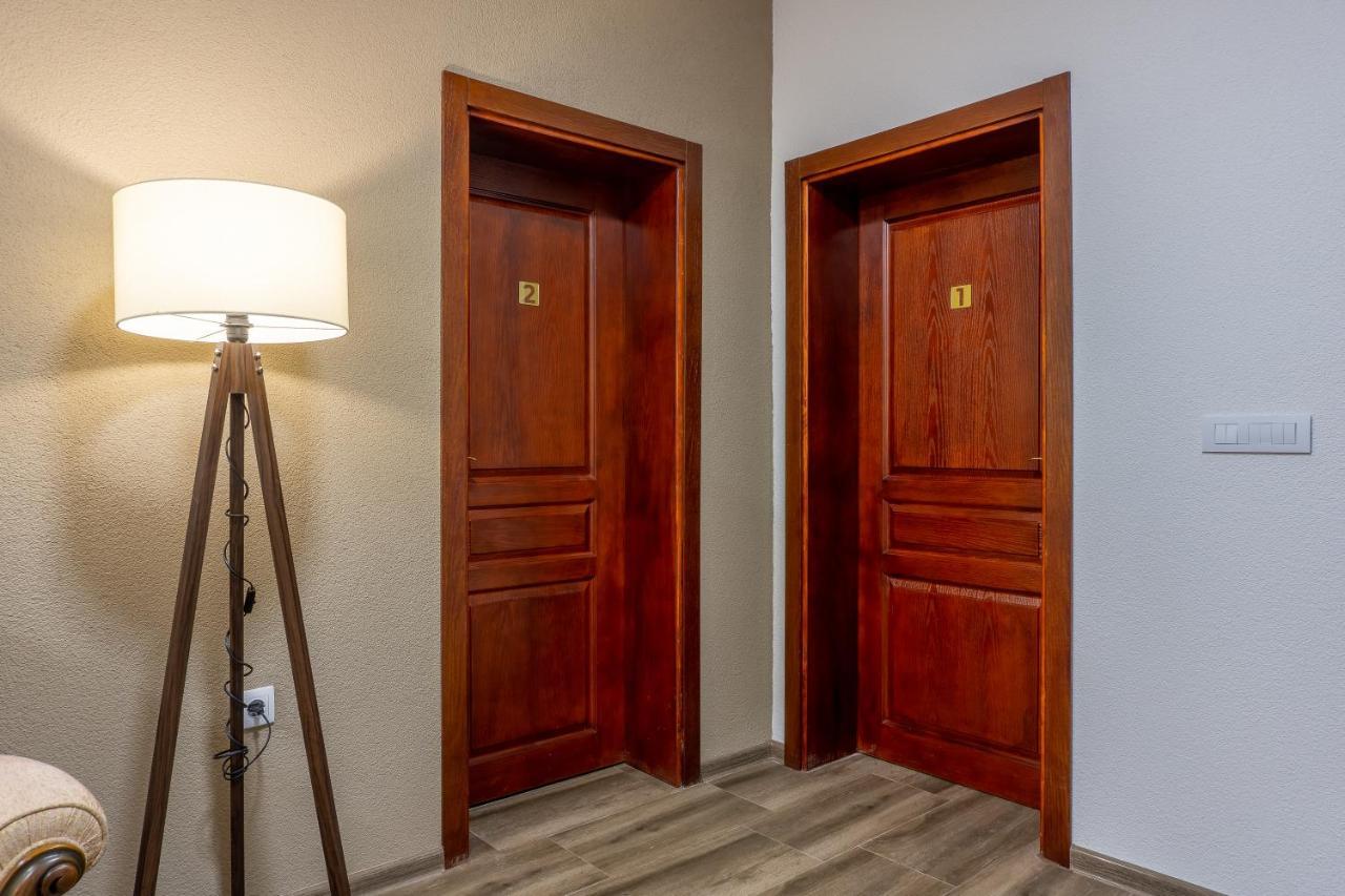 Clarina All Seasons Rooms & Apartments Kruševo エクステリア 写真
