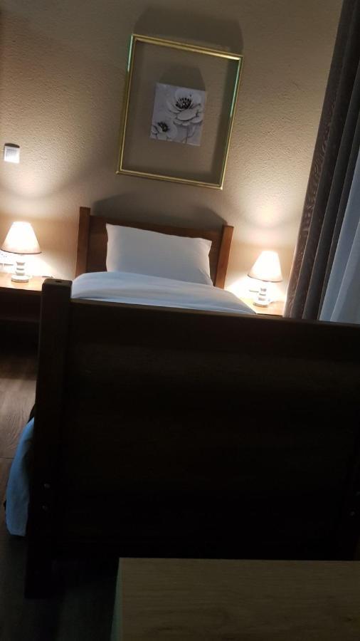 Clarina All Seasons Rooms & Apartments Kruševo エクステリア 写真