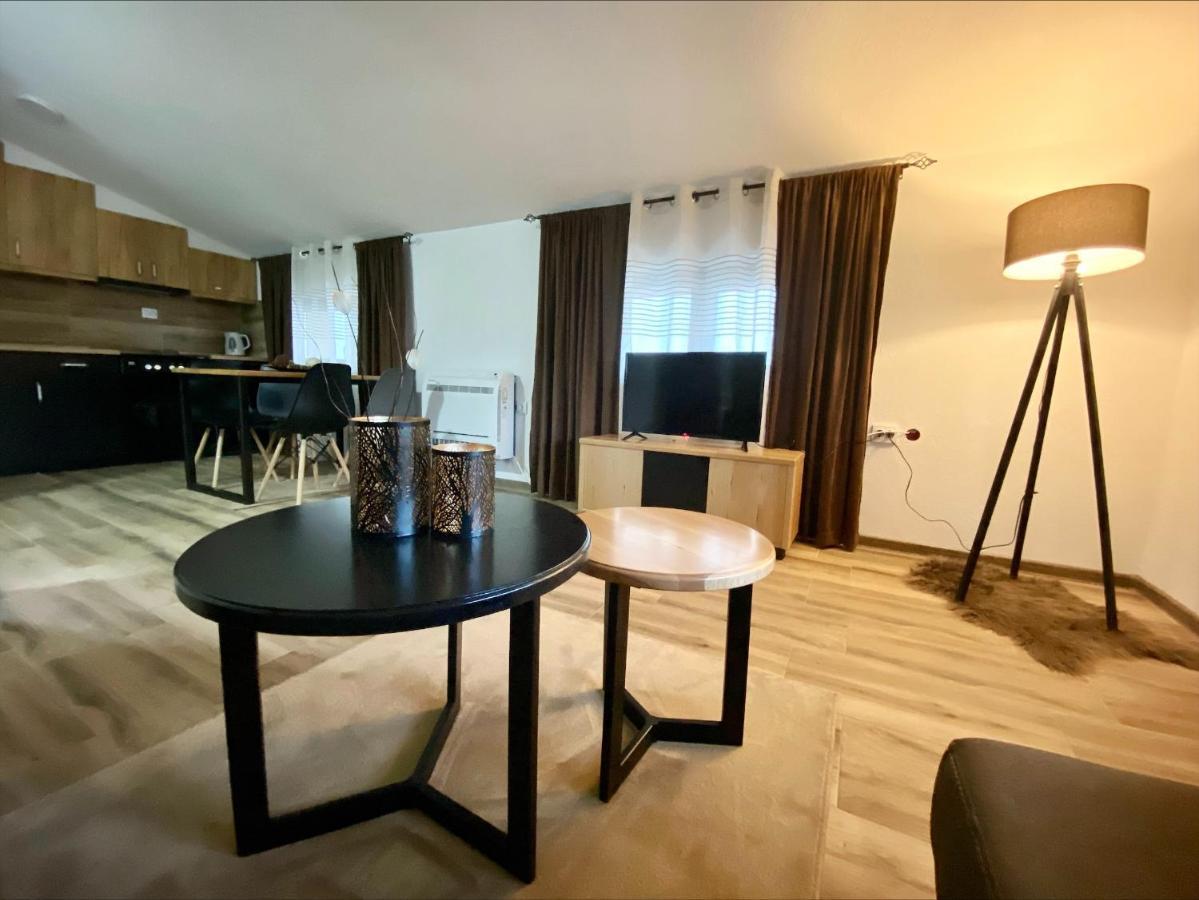 Clarina All Seasons Rooms & Apartments Kruševo エクステリア 写真