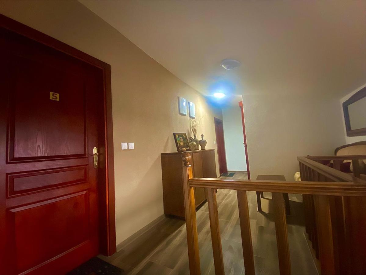 Clarina All Seasons Rooms & Apartments Kruševo エクステリア 写真